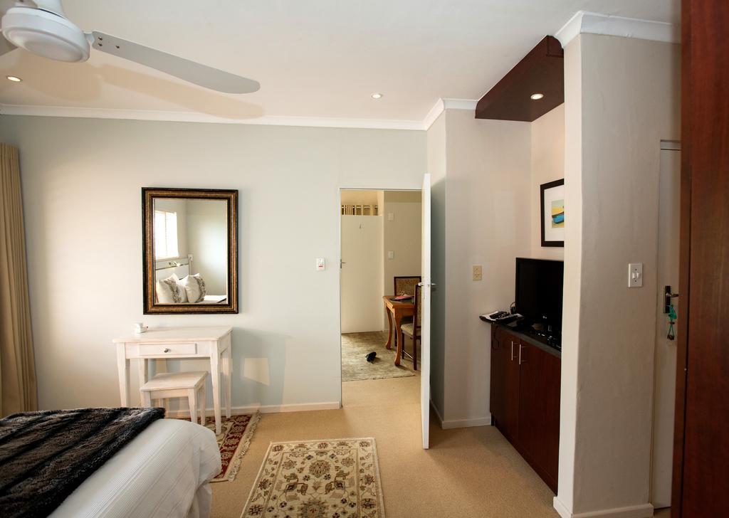 Hotel Hazelwood House à Stellenbosch Extérieur photo